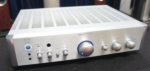 AC2 ROTEL ローテル アンプ RA-1520 展示
